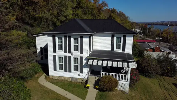 122 Rockwood Avenue, Chesapeake, OH 45619