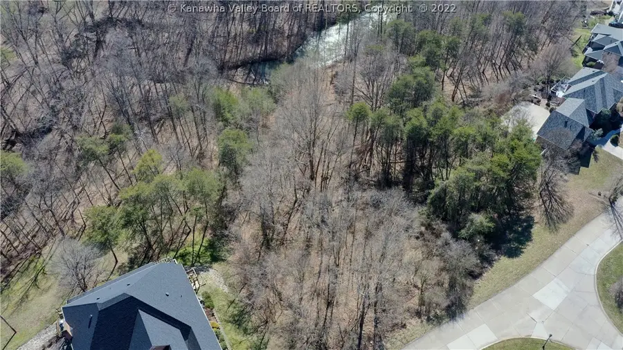 1051 Crestmont Road, Hurricane, WV 25526 - Image #3