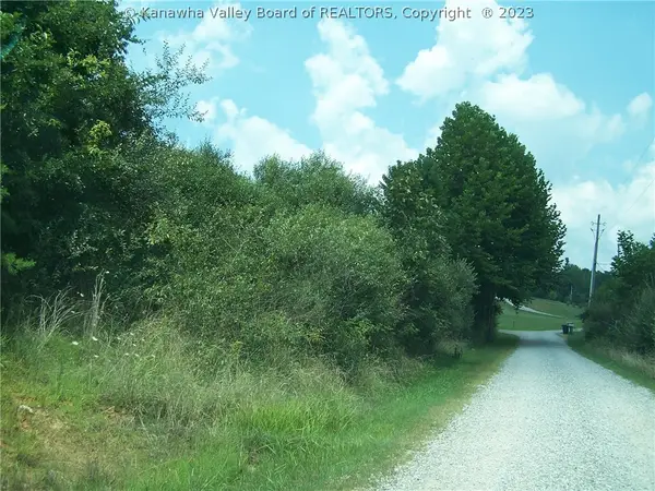 00 Sand Hill Road, Point Pleasant, WV 25550