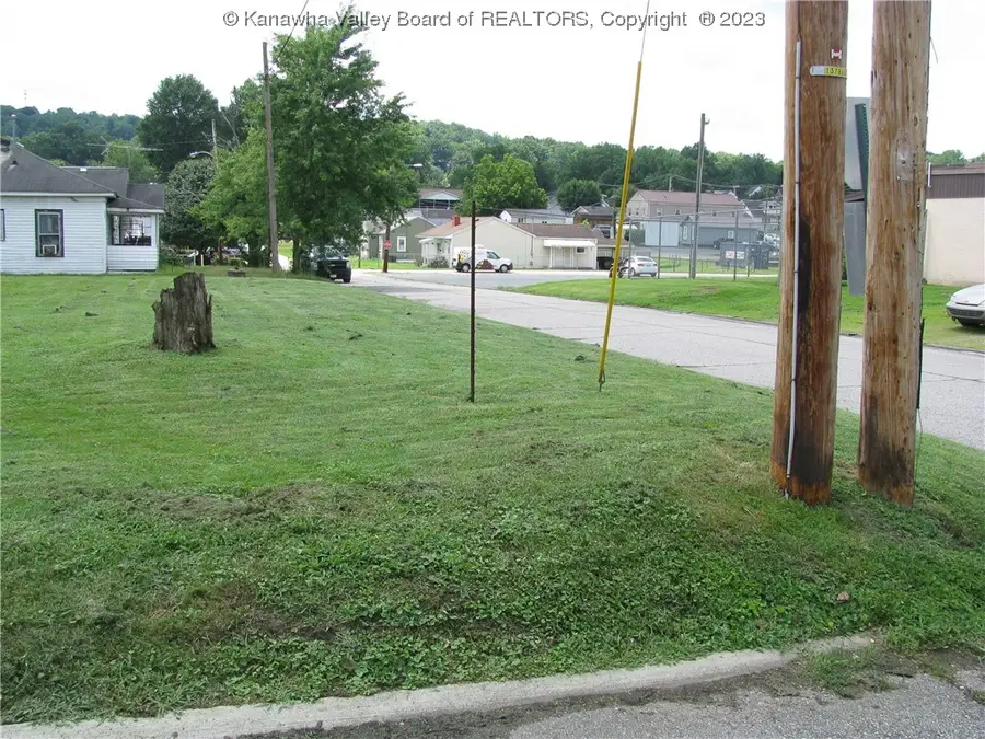 1601 Lincoln Avenue, Saint Albans, WV 25177 - Image #2