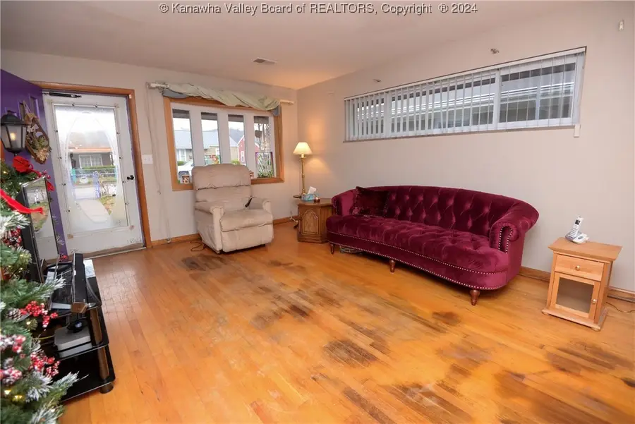 2125 Grant Avenue, Saint Albans, WV 25177 - Image #2