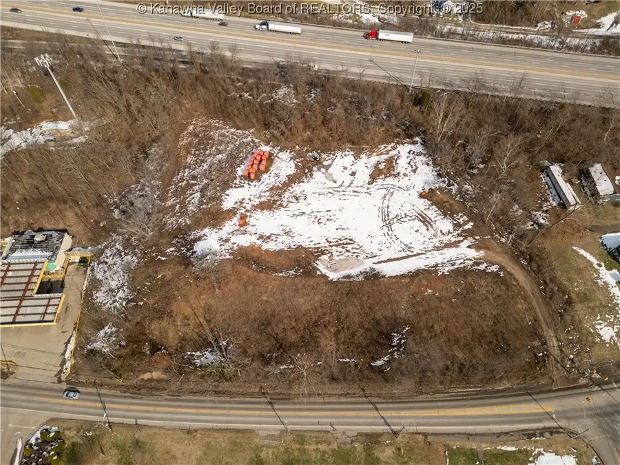 6000 Fairlawn Avenue, Dunbar, WV 25064 - Image #2