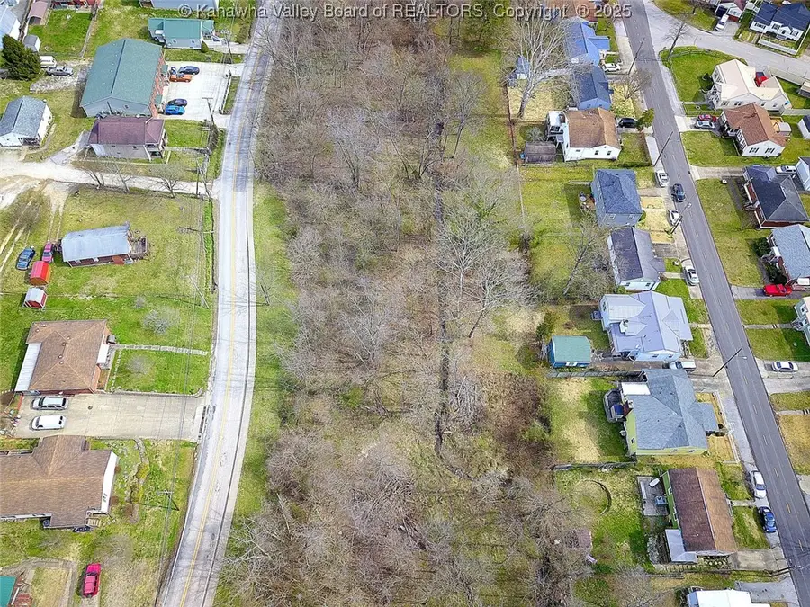 924-958 Lincoln Drive, South Charleston, WV 25309 - Image #2