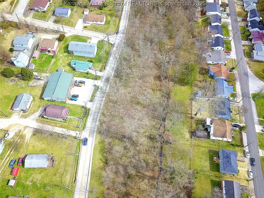 924-958 Lincoln Drive, South Charleston, WV 25309 - Image #3