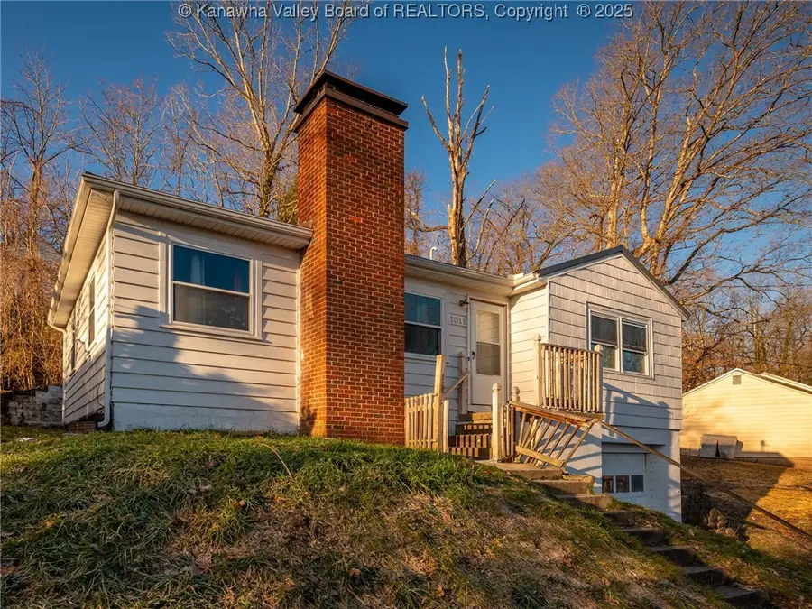 1011 Northway Drive, Saint Albans, WV 25177 - Image #2