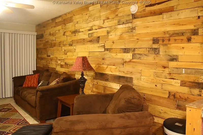 2106 Kanawha Boulevard E #601, Charleston, WV 25311 - Image #2