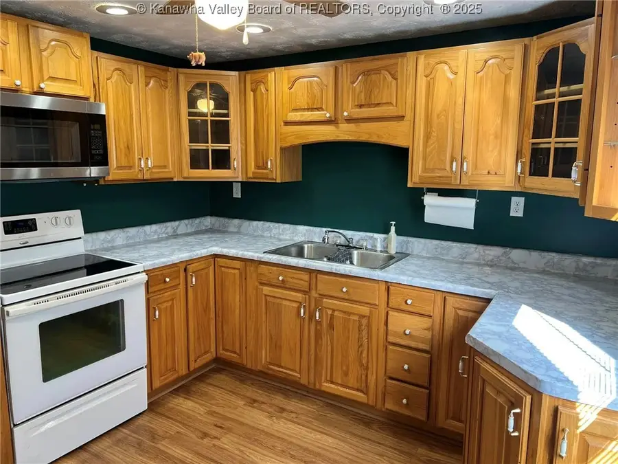 44 Brushy Fork, Alkol, WV 25501 - Image #2