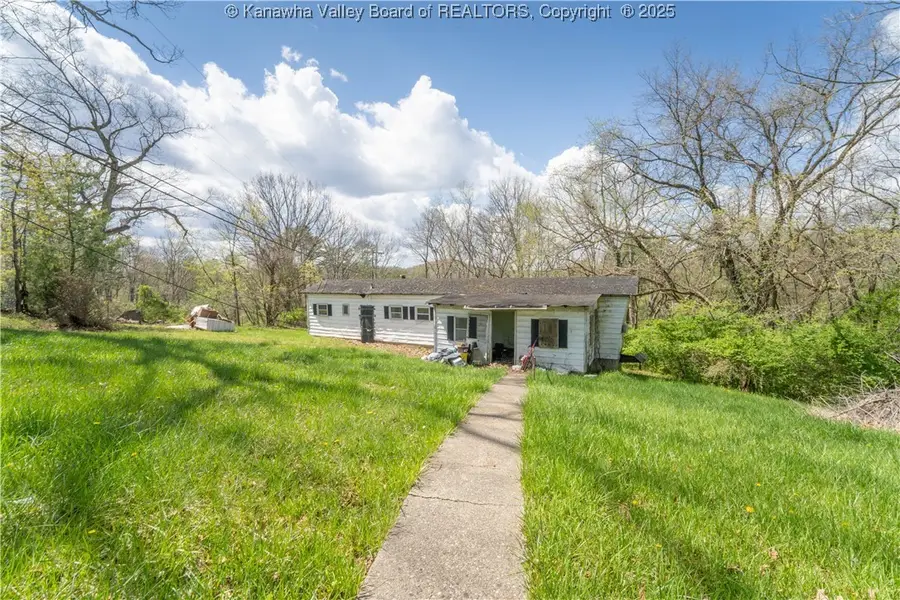 1204 Chestnut Street, South Charleston, WV 25309 - Image #2