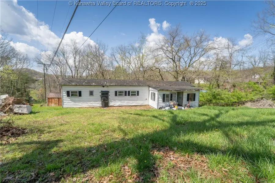 1204 Chestnut Street, South Charleston, WV 25309 - Image #3