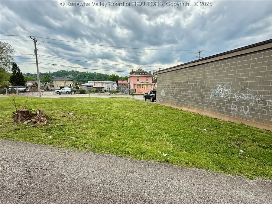 610 Central Avenue, Charleston, WV 25302 - Image #2