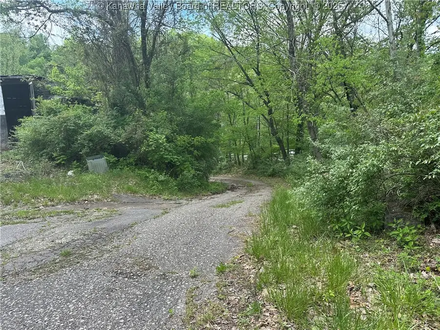 940 Jefferson Road, South Charleston, WV 25309 - Image #2