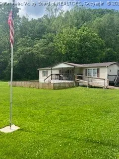 8813 Brounland Road, Alum Creek, WV 25003 - Image #1