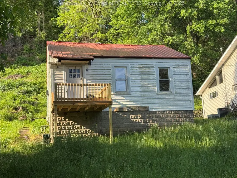 3211 Georges Drive, Saint Albans, WV 25177 - Image #2