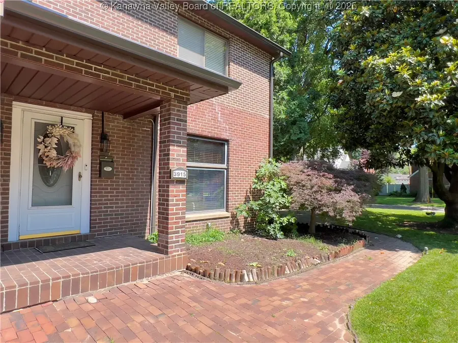 3915 Virginia Avenue Se, Charleston, WV 25304 - Image #3