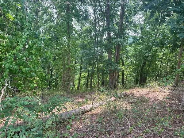 0 Suncrest Place, Charleston, WV 25303