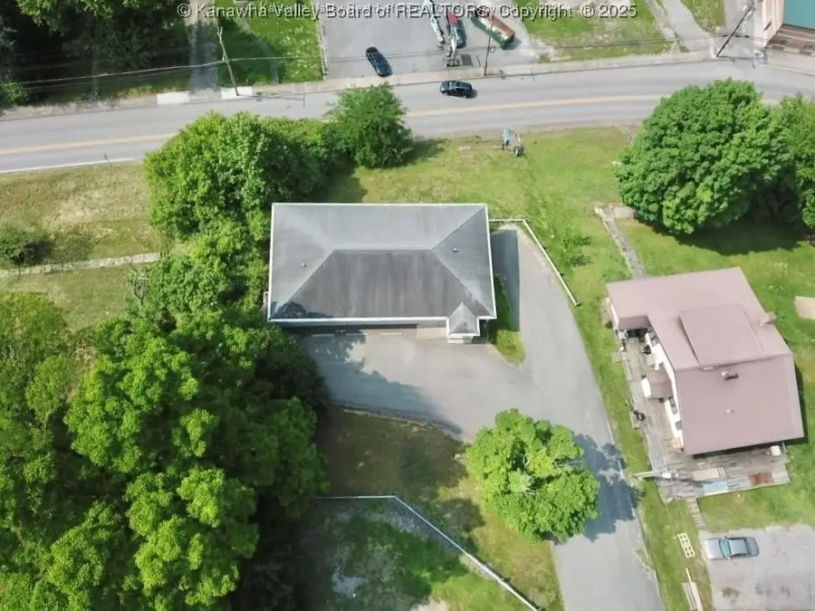 319 Main Street, Clay, WV 25043 - Image #2