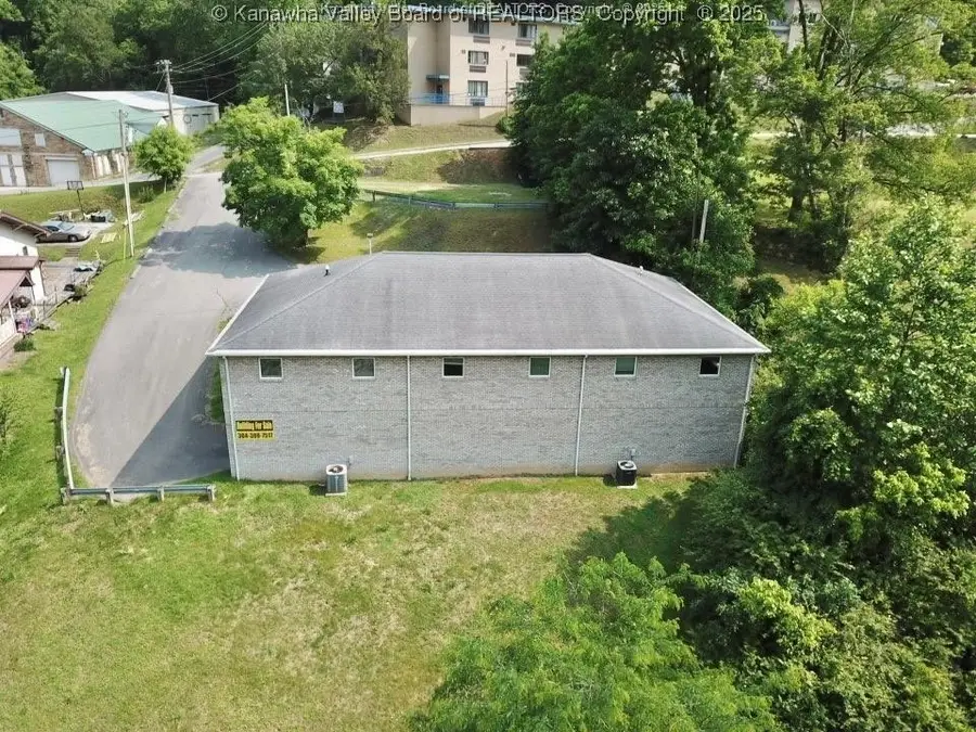 319 Main Street, Clay, WV 25043 - Image #3