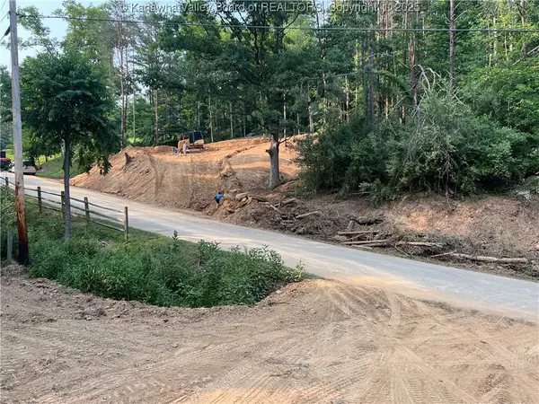 0 Thoroughbred Road, Scott Depot, WV 25560