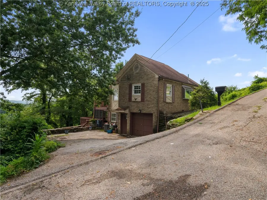 9 Observatory Road, Charleston, WV 25314 - Image #3