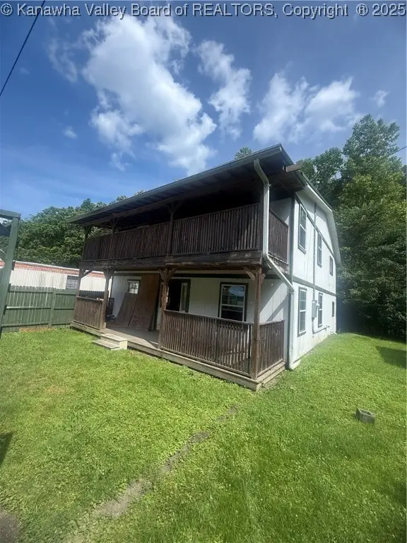 2075 Hewett Creek Rd, Jeffrey, WV 25114 - Image #1