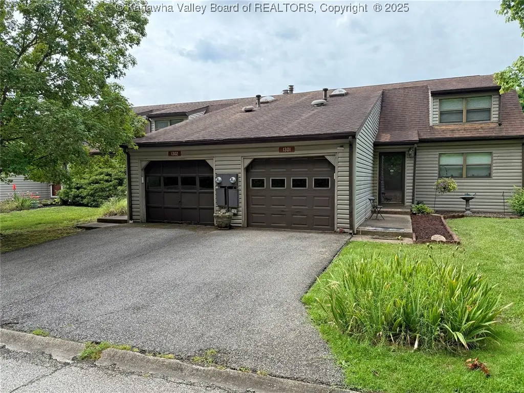 1302 Hunters Ridge Road, Charleston, WV 25314 - Image #1