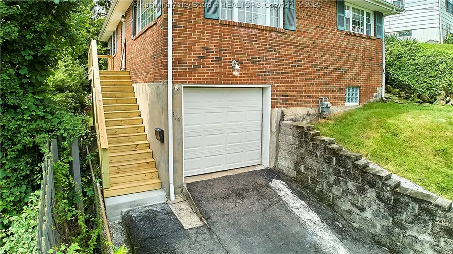 318 Monroe Street, South Charleston, WV 25303 - Image #3