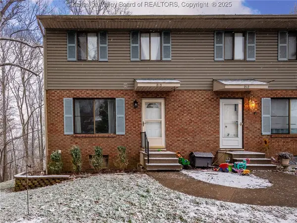 213 Walker Drive, Dunbar, WV 25064