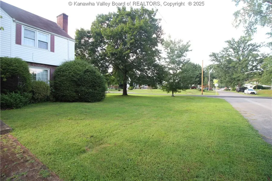 601 43rd Street Se, Charleston, WV 25304 - Image #2