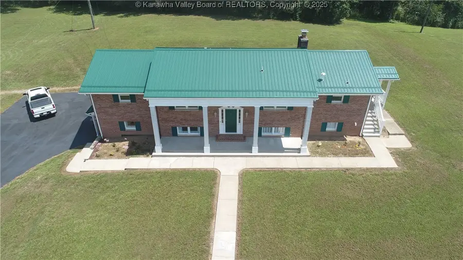 3 Lou's Drive, Elkview, WV 25071 - Image #2