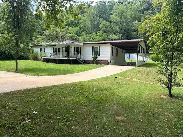 524 Cane Fork Lane, Saint Albans, WV 25177 - Image #2