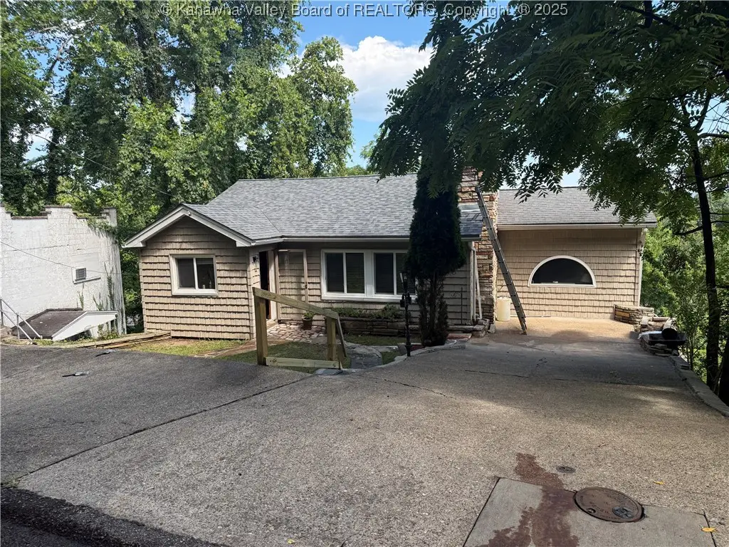 2516 Spring Street, South Charleston, WV 25309 - Image #1