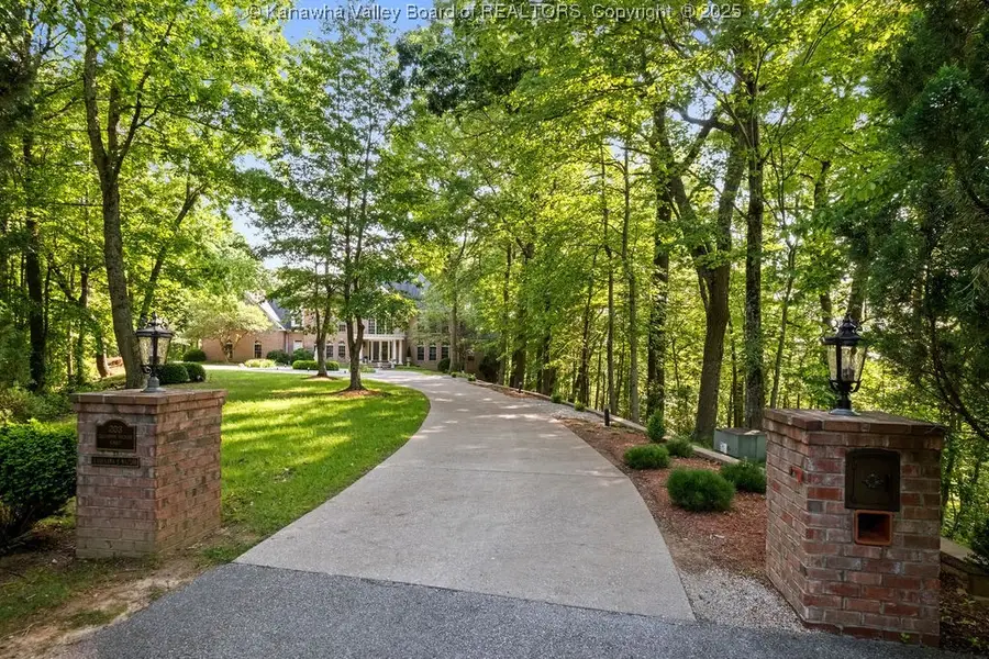 203 Quarry Ridge East Road, Charleston, WV 25304 - Image #3