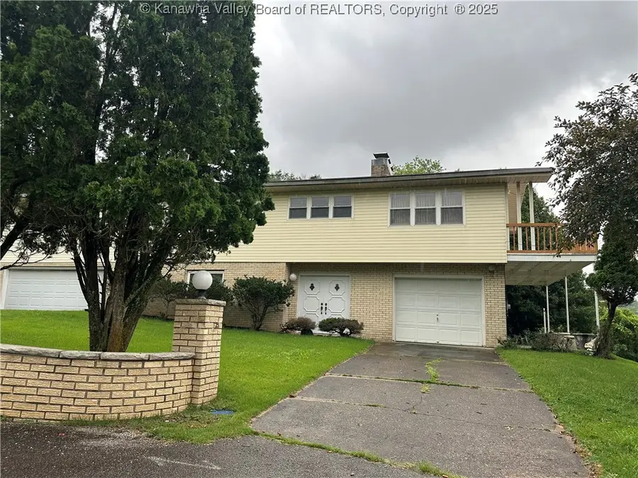 147 Fulton Drive, Point Pleasant, WV 25550 - Image #3