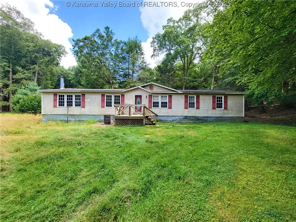 149 Rozean Lane, Daniels, WV 25832 - Image #1