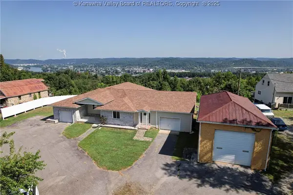 135 Margy Lane, South Charleston, WV 25309