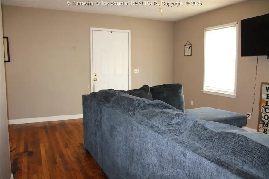 9104 Maryland Avenue, Marmet, WV 25315 - Image #3