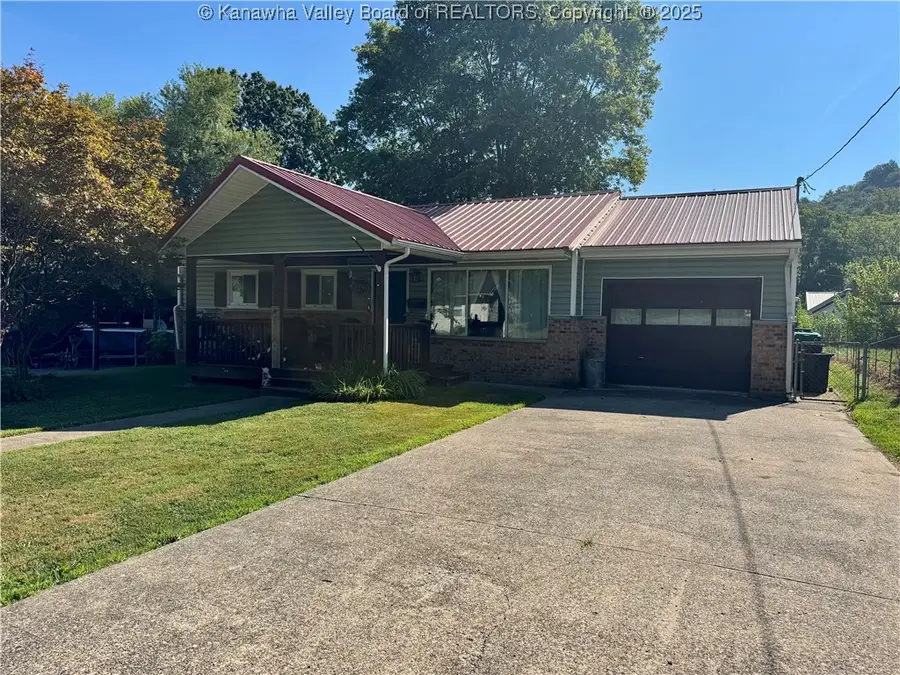 212 Monterey Drive, Saint Albans, WV 25177 - Image #3