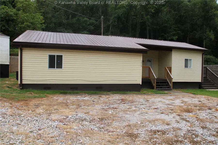 1314 & 1314-1/2 Chestnut Street, South Charleston, WV 25309 - Image #2