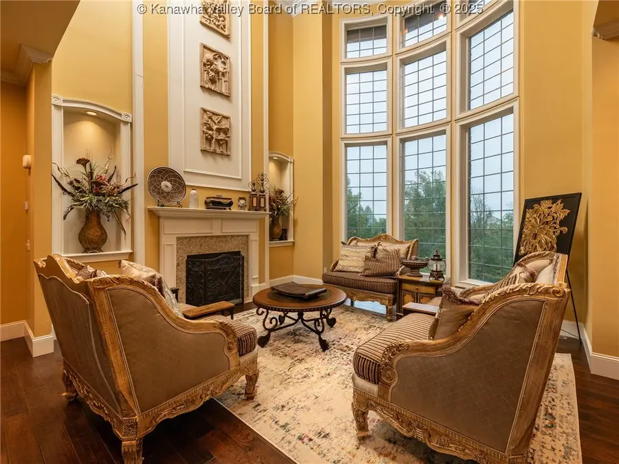 8004 Southridge Way, Hurricane, WV 25526 - Image #3