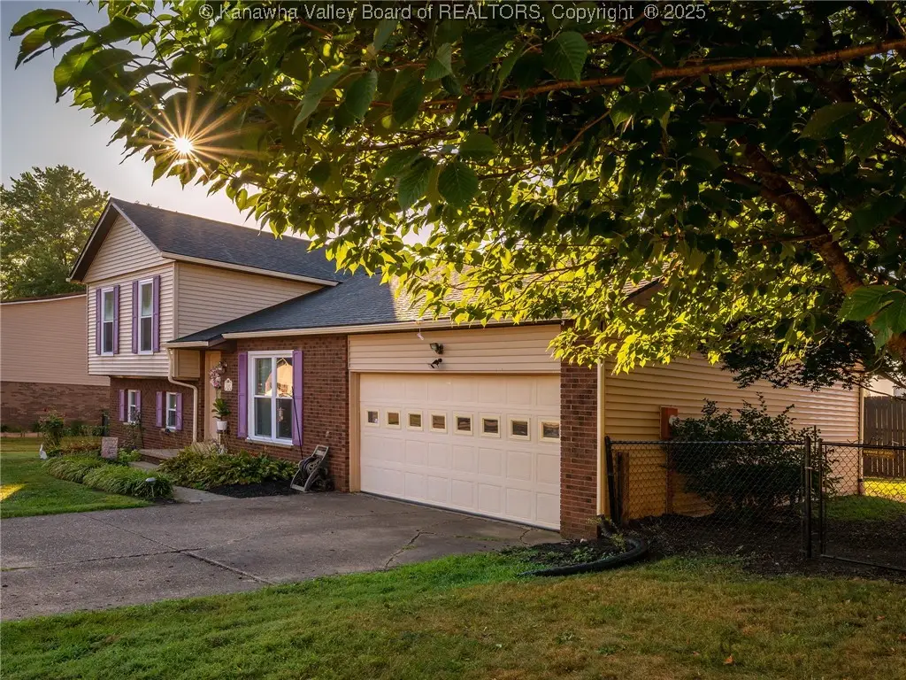 130 Rolling Acres, Winfield, WV 25213 - Image #1