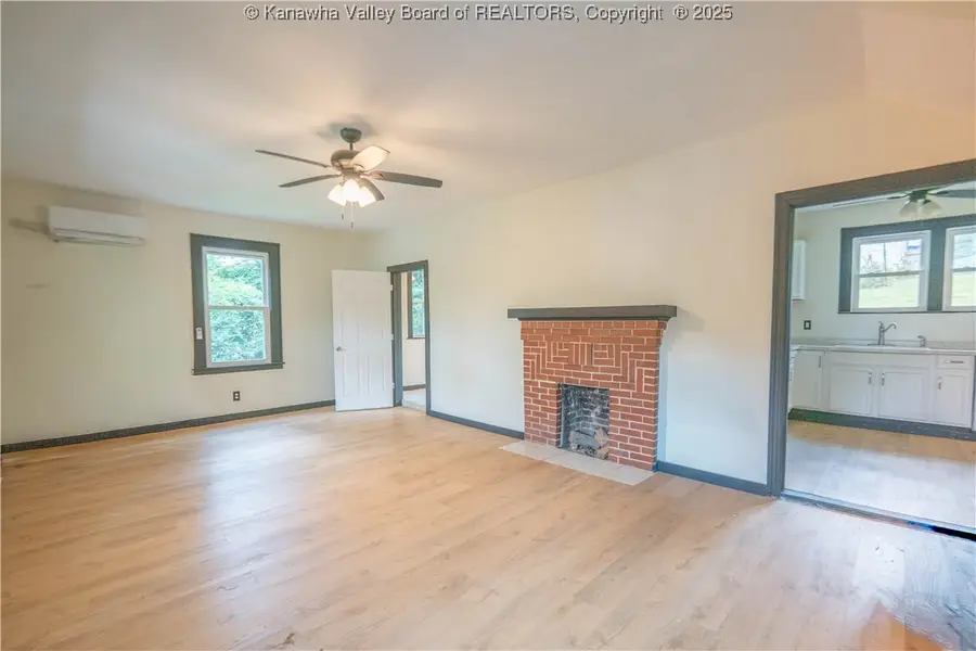 850 Springdale Drive, Charleston, WV 25302 - Image #3