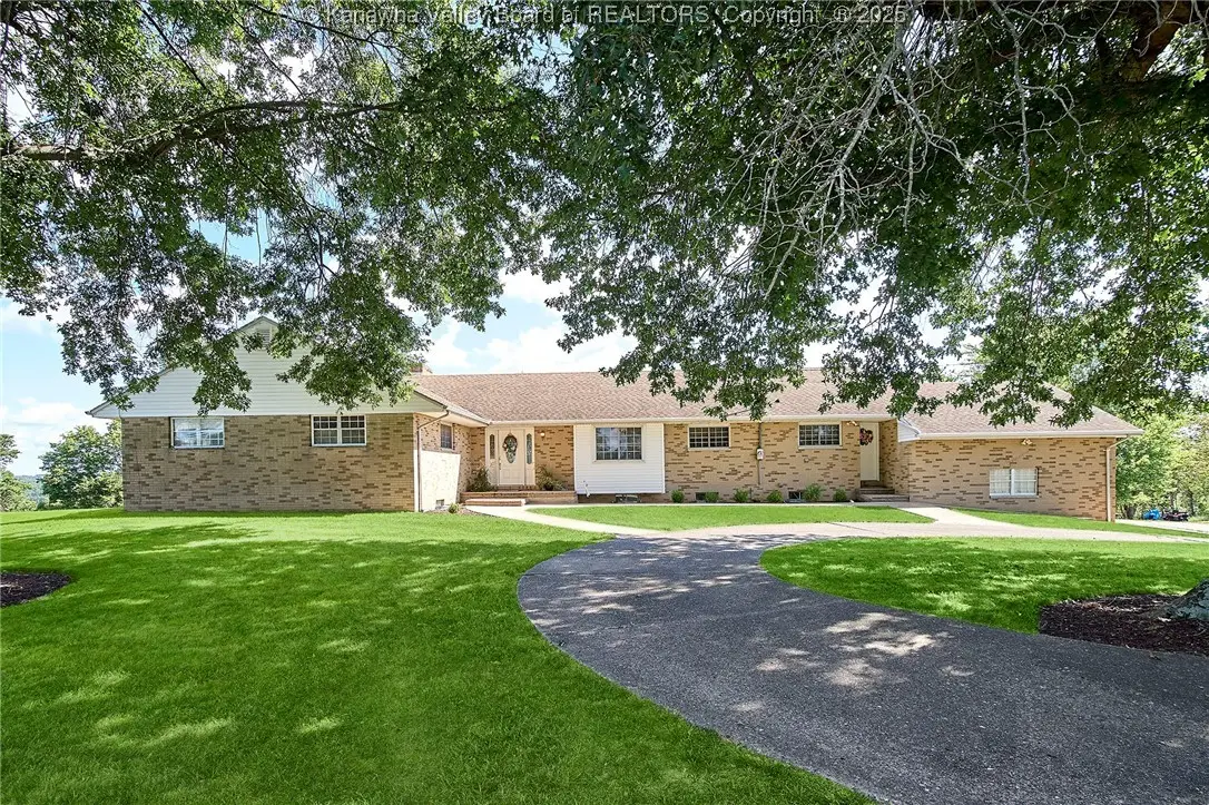 402 Highlawn Drive, Ripley, WV 25271 - Image #1