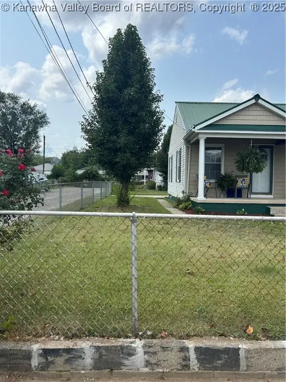 435 23rd Street, Dunbar, WV 25064 - Image #3