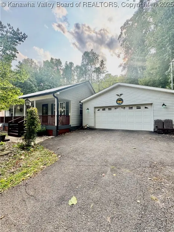 3622 Greenview Road, South Charleston, WV 25309 - #1