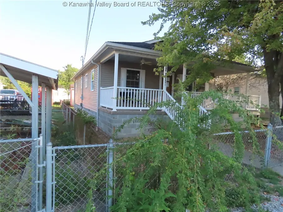 413 2nd Avenue N, Saint Albans, WV 25177 - Image #3