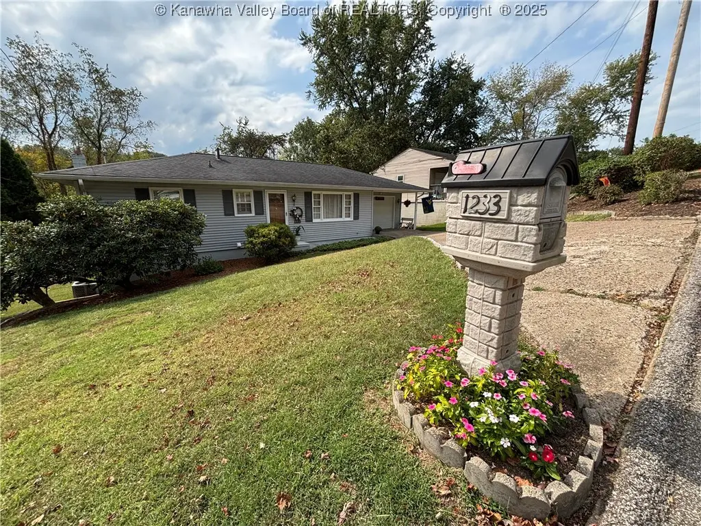 1233 Lyndale Drive, Charleston, WV 25314 - Image #1