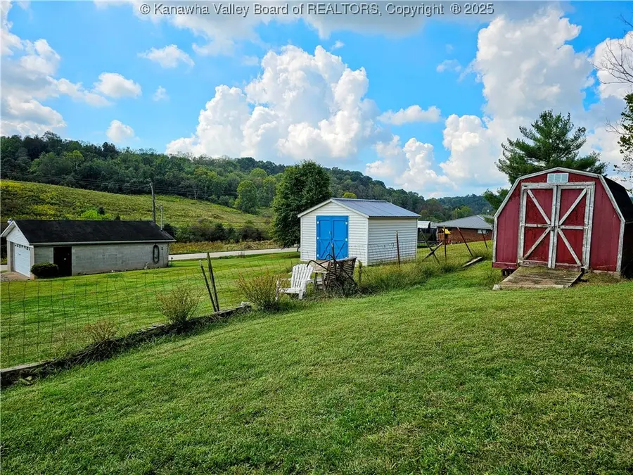 5033 Sandhill Road, Point Pleasant, WV 25550 - Image #2