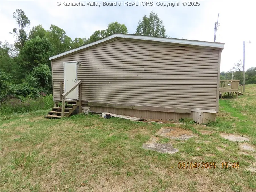 1284 Reed Drive, Sissonville, WV 25320 - Image #3