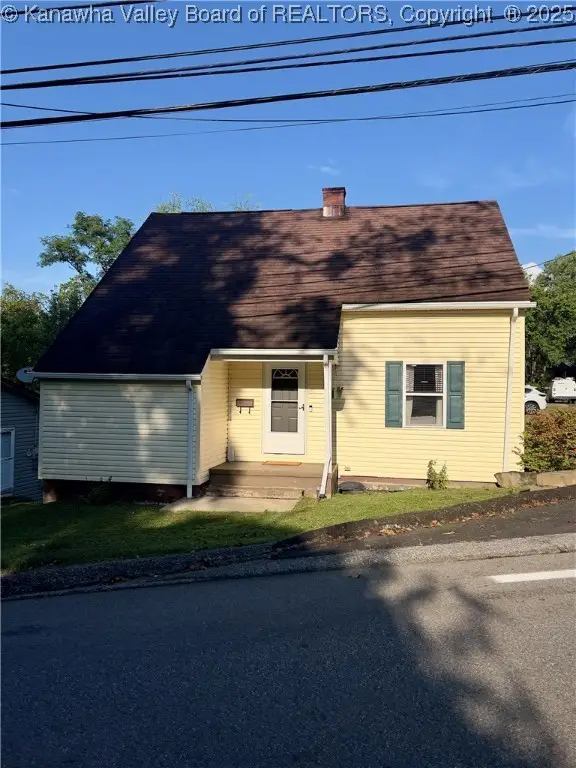 1018 Highland Drive, Saint Albans, WV 25177 - Image #2