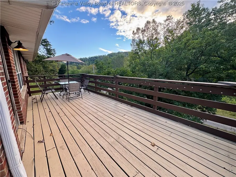 3028 Frame Road, Elkview, WV 25071 - Image #2
